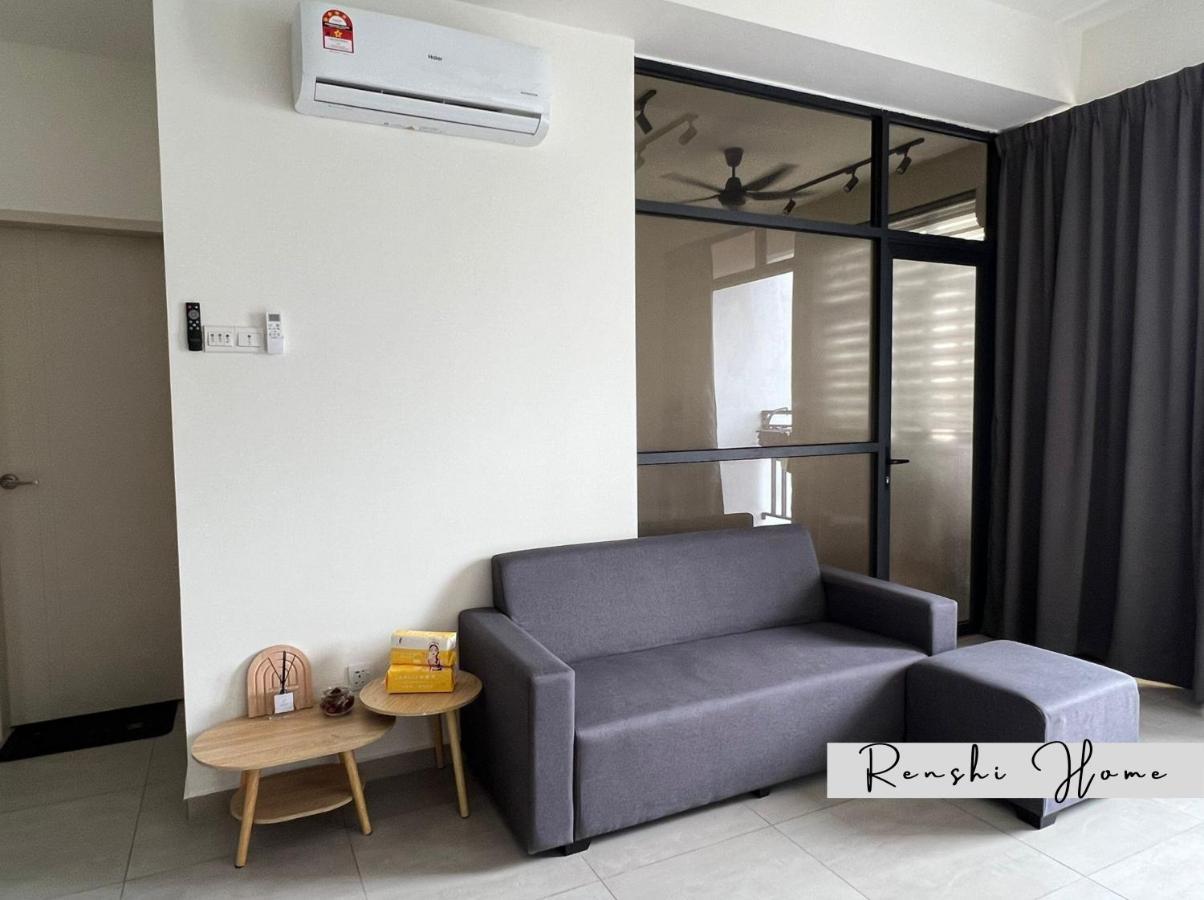 Quartz Residence Melaka By Renshi מראה חיצוני תמונה