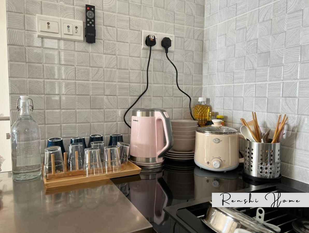 Quartz Residence Melaka By Renshi מראה חיצוני תמונה